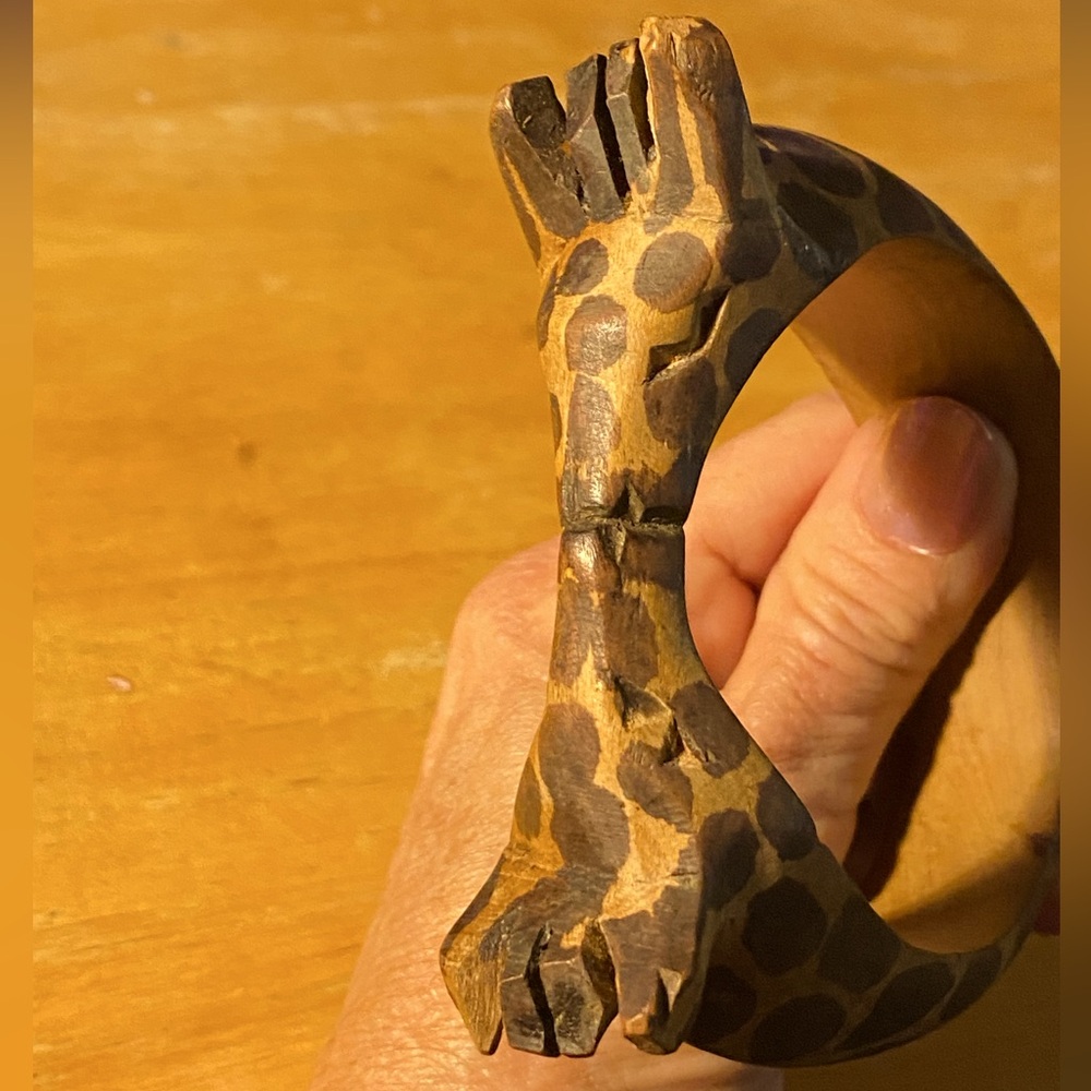 OOAK Artisan,hand made carved wood bangle,romantic kissing giraffes,Kenya